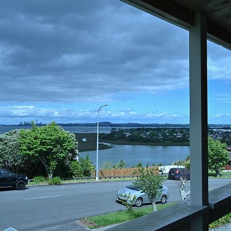 Auckland Sea&Skytower View Homestay With Free Netflix, Parking Bagian luar foto